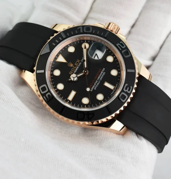 Yachting Professional Watches | Sports Watches | Sant Blanc ROLEX - 18kt RoseGold YachtMaster 40mm OysterFlex Rubber Strap Model 116655