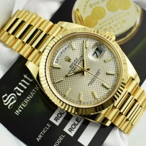 Men's Watches | President Dress Watches | Sant Blanc ROLEX 18kt Gold Day Date 40 President Silver Index Dial Model 228238