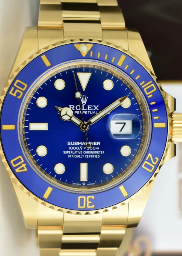 Diving Professional Watches | Men's Watches | Sant Blanc ROLEX 18kt Gold Submariner 41mm Blue Dial Model 126618 LB