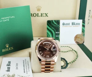 President Dress Watches | Sant Blanc ROLEX 18kt Rose Gold Day Date 40 President Chocolate Roman Dial Model 228235