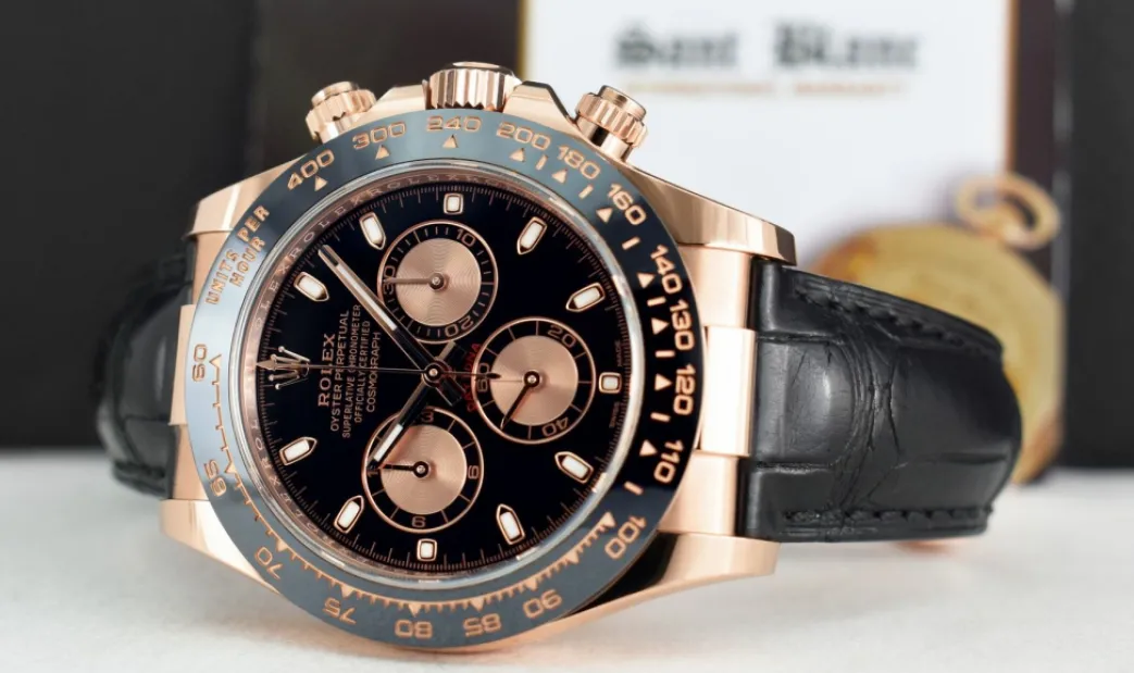 rolex_kt_rose_gold_dayton_3-1.webp Racing Professional Watches | Sant Blanc ROLEX 18kt Rose Gold Daytona Leather Strap Black Rose Panda 116515