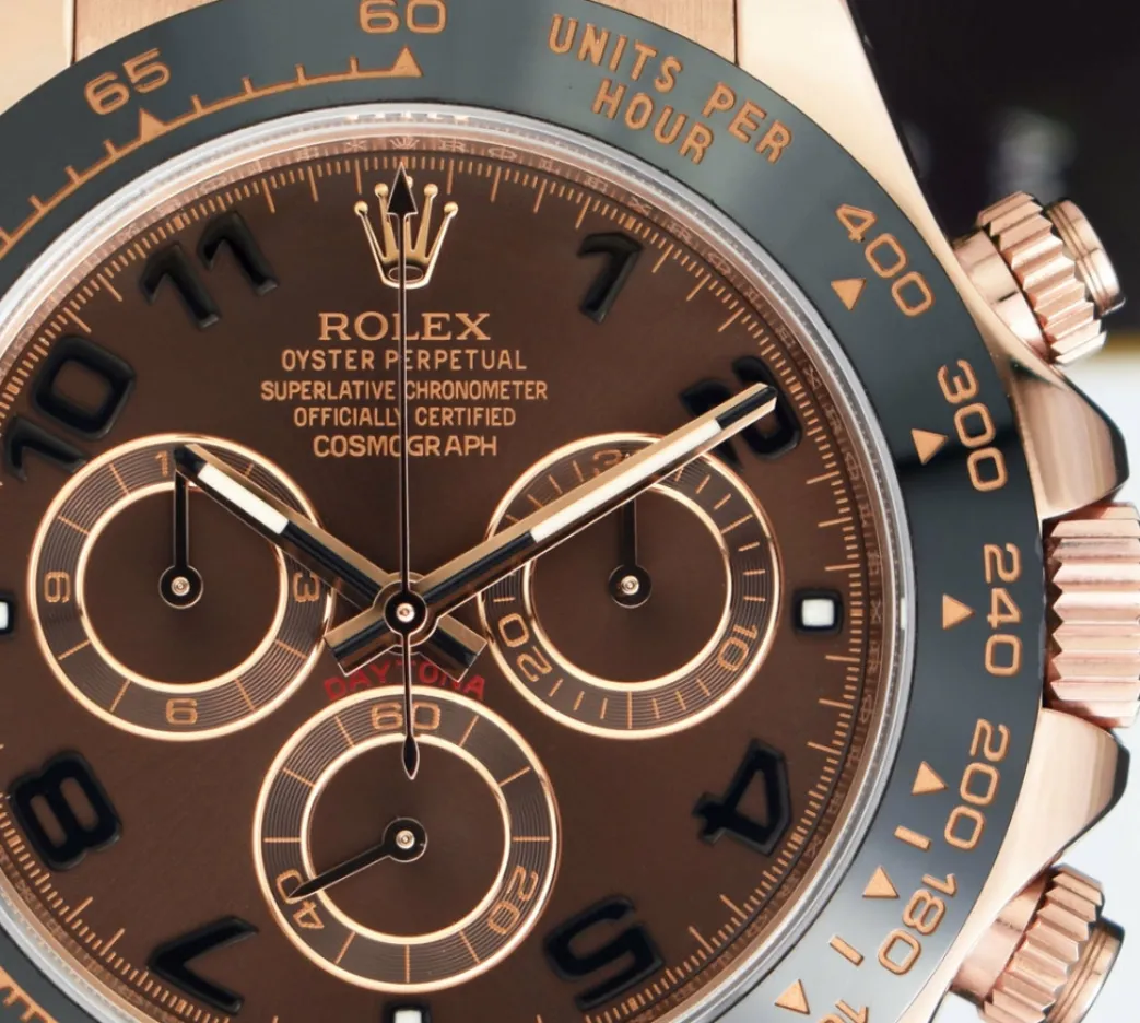 rolex_kt_rose_gold_dayton_9.webp Men's Watches | Racing Professional Watches | Sant Blanc ROLEX 18kt Rose Gold Daytona Chocolate Arabic Dial Black Ceramic Bezel Model 116515