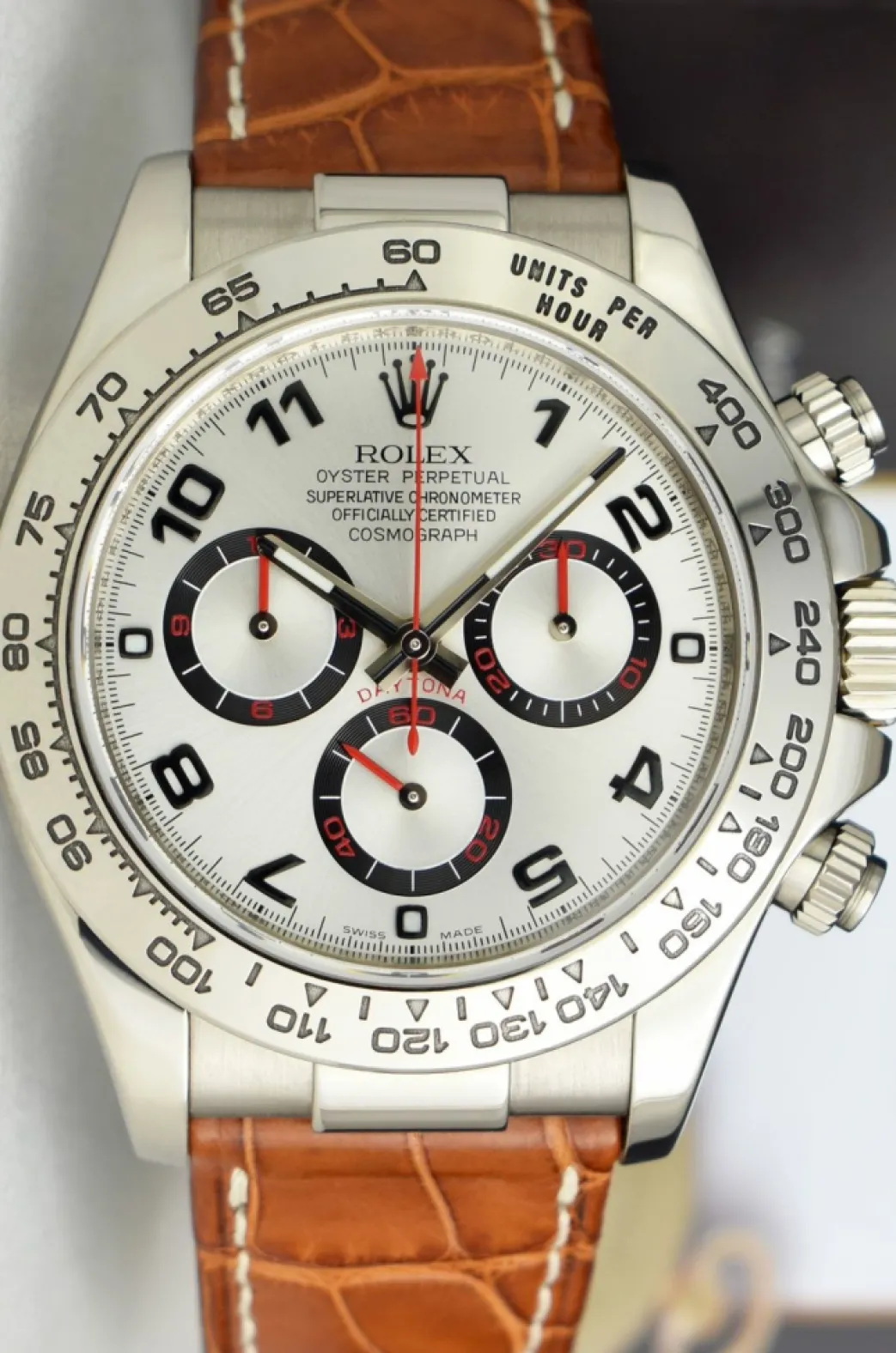 rolex_kt_white_gold_dayto_2-1.webp Racing Professional Watches | Sant Blanc ROLEX 18kt White Gold Daytona Silver Dial Honey Brown Strap Model 116519