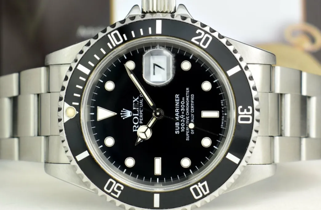 rolex_mens_vintage_stainl_5.webp Diving Professional Watches | Sports Watches | Sant Blanc ROLEX Mens Vintage Stainless Steel Submariner Black Dial Model 16610