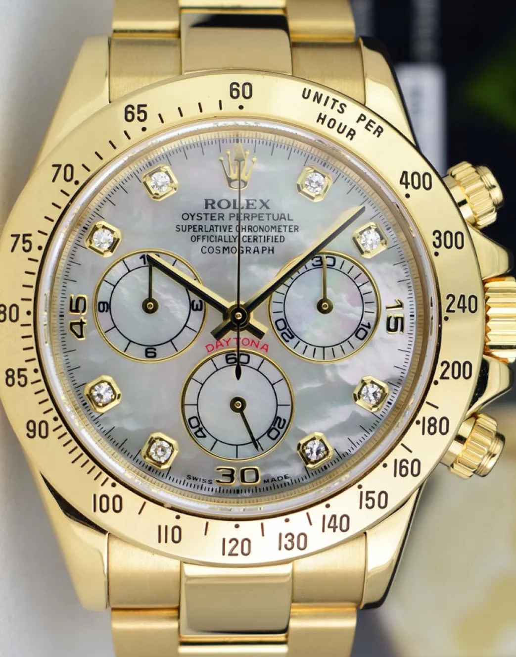 rolex_mm_kt_yellow_gold_d_7-2.webp Sports Watches | Racing Professional Watches | Sant Blanc ROLEX 40mm 18kt Yellow Gold Daytona Mother of Pearl Diamond Dial Model 116528
