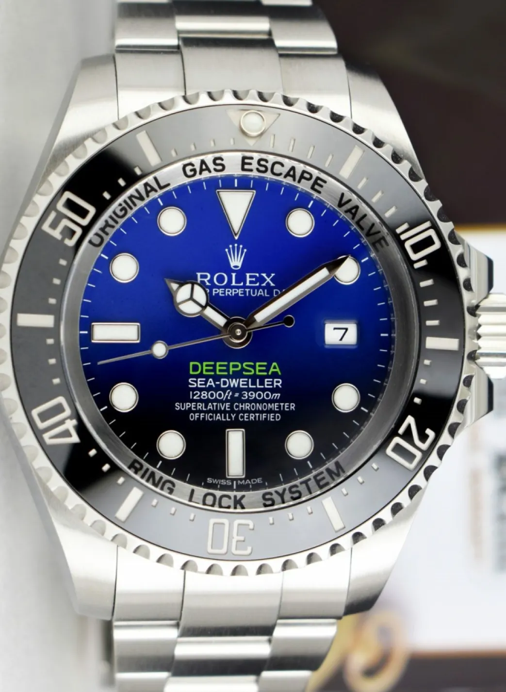 rolex_mm_stainless_steel__2-30.webp Deep Diving Professional Watches | Men's Watches | Sant Blanc ROLEX 44mm Stainless Steel Sea Dweller James Cameron Box Tags and Card Model 116660