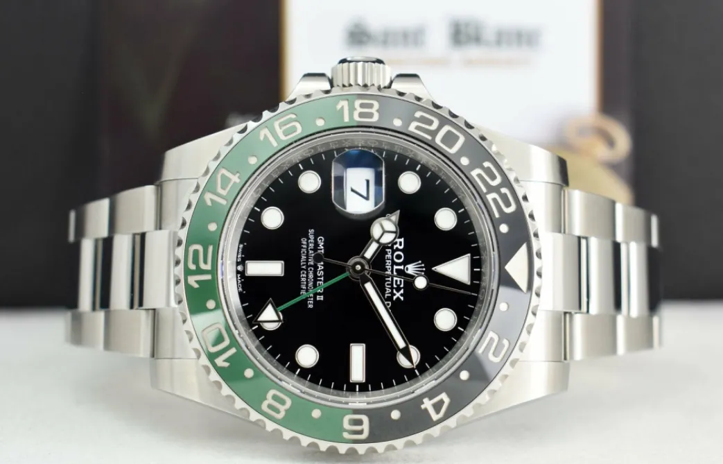 rolex_mm_stainless_steel__3-13.webp Men's Watches | Pilots Professional Watches | Sant Blanc ROLEX 40mm Stainless Steel GMT Master II "Sprite" Bezel Oyster Bracelet Model 126720 VTNR