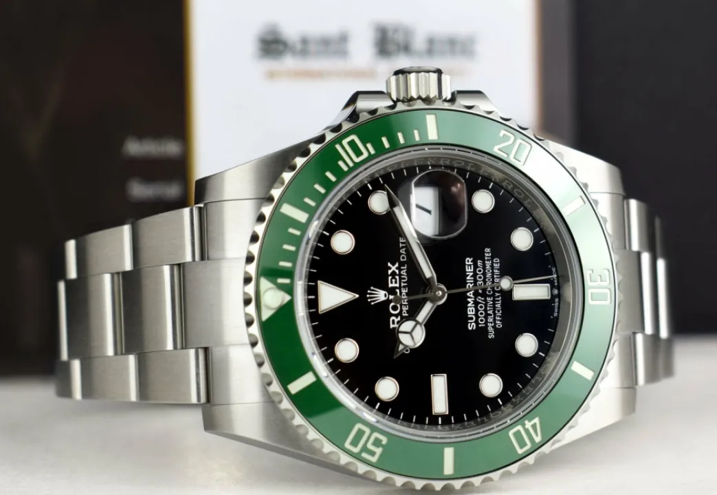 rolex_mm_stainless_steel__5-65.webp Diving Professional Watches | Men's Watches | Sant Blanc ROLEX 41mm Stainless Steel Submariner "Kermit" Green Ceramic Bezel Model 126610LV