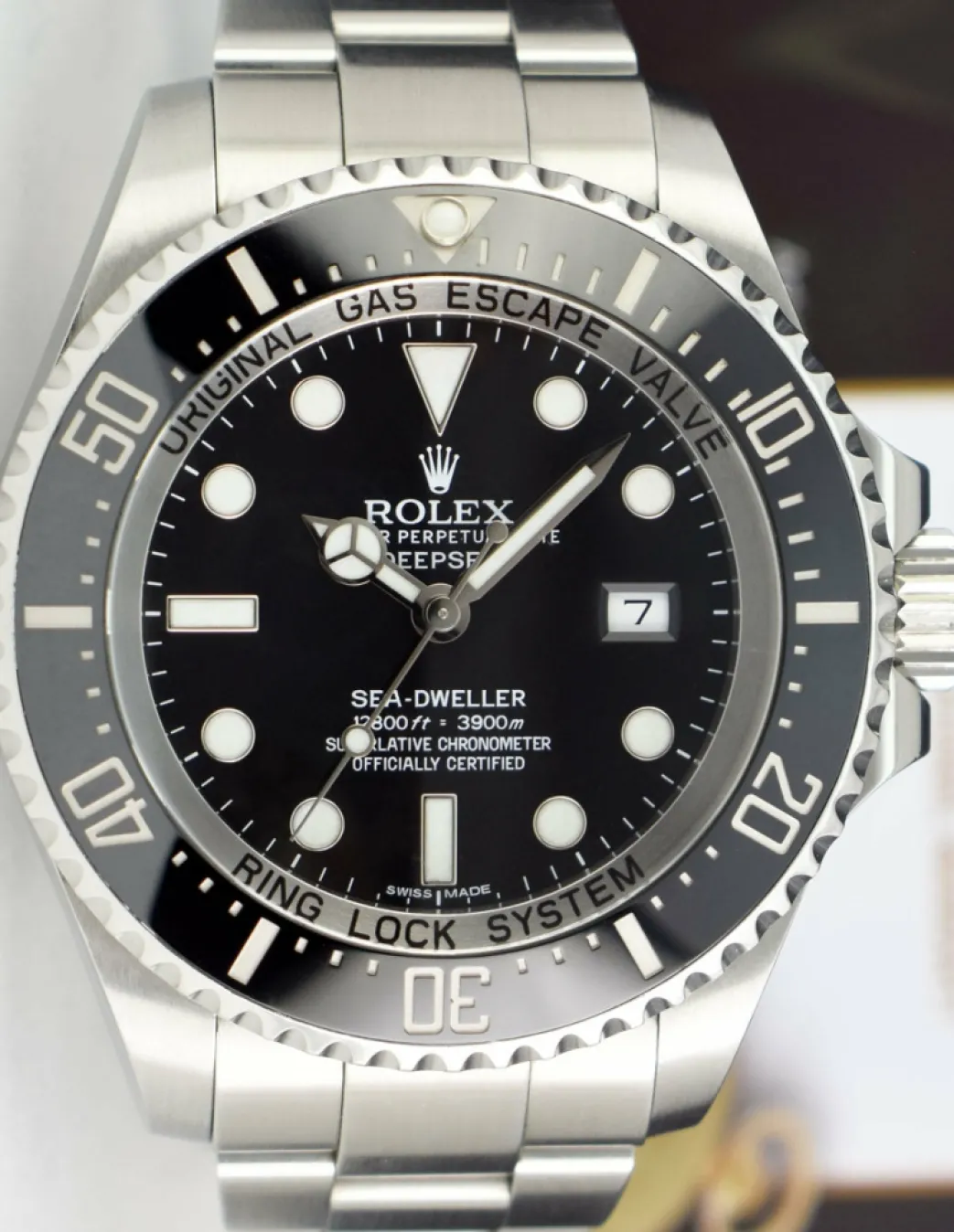 rolex_mm_stainless_steel__6-32.webp Deep Diving Professional Watches | Men's Watches | Sant Blanc ROLEX 44mm Stainless Steel Deepsea Sea Dweller Black Dial Model 116660