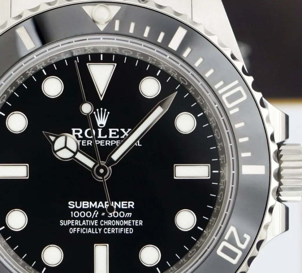 rolex_mm_stainless_steel__6-54.webp Diving Professional Watches | Sports Watches | Sant Blanc ROLEX 41mm Stainless Steel Submariner Black Dial Ceramic Bezel Model 124060