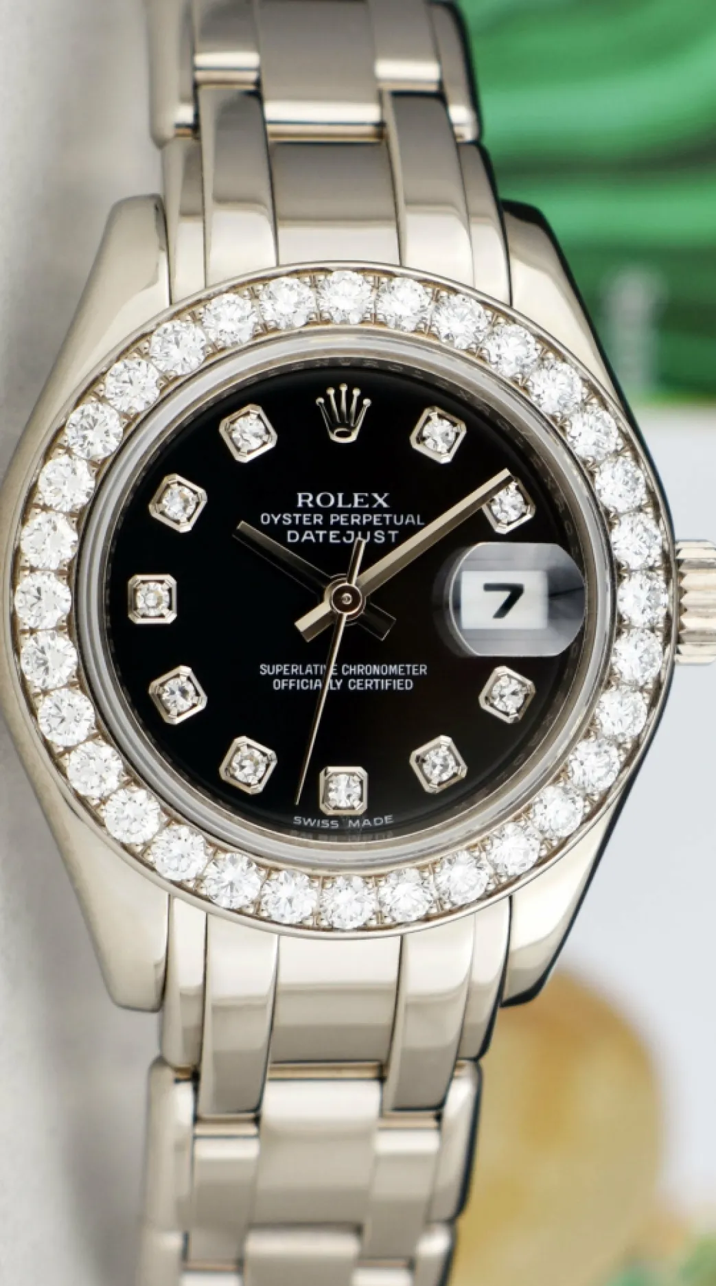 rolex_rehaut_mm_kt_white__5-4.webp The Masterpiece | Sant Blanc ROLEX Rehaut 29mm 18kt White Gold Masterpiece Black Diamond Dial Model 80299